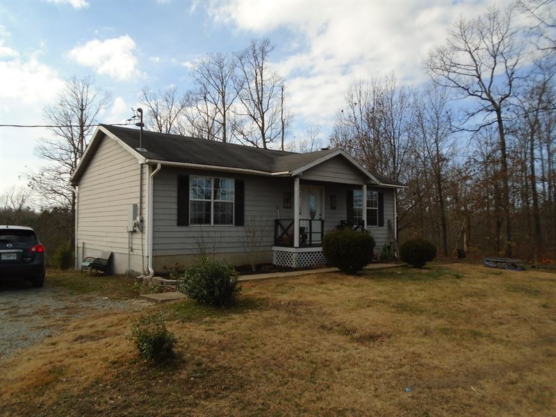 Missouri Home 3 Acres Close To Town Land for Sale in Fredericktown