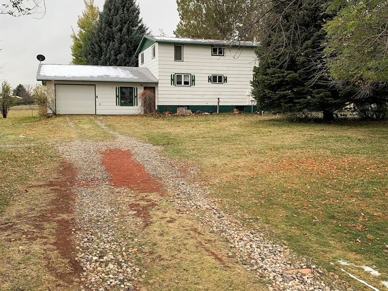 Country Living Close to Sheridan : Sheridan : Sheridan County : Wyoming