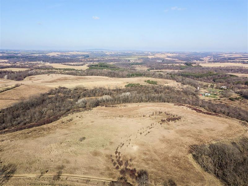 Beautiful Property, Amazing Views : Blanchardville : Green County : Wisconsin
