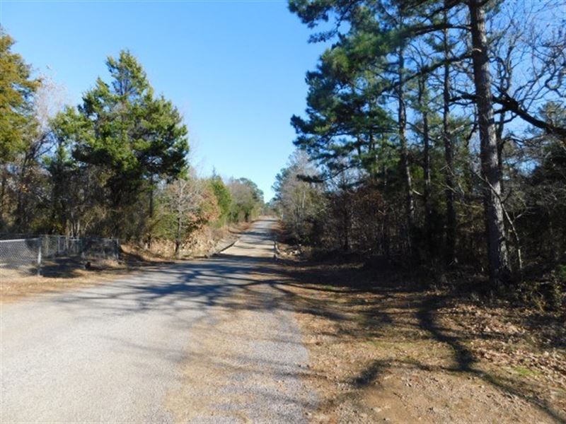44 M/L Acres Beautiful Cedar Creek : Hartford : Sebastian County : Arkansas