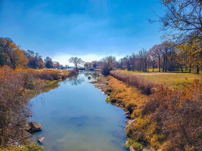 2.87 Acres in Navarro County : Corsicana : Navarro County : Texas