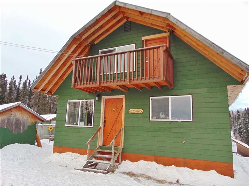 Off-Grid Cottage on 2 Acres in Sol : Soldotna : Kenai Peninsula Borough : Alaska