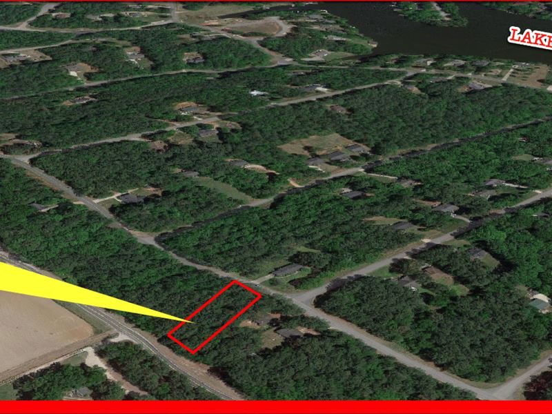 Private Lot at Lake Royale : Louisburg : Franklin County : North Carolina