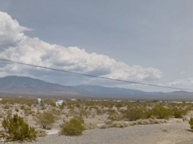 Stunning Property with Amazing View : Pahrump : Nye County : Nevada