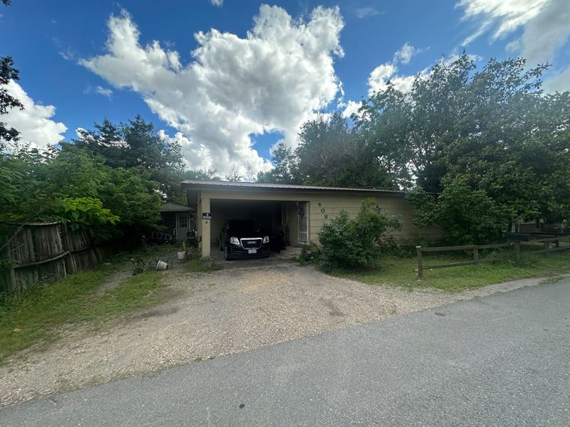 2-Bed Home for Sale in Bernie, MO : Bernie : Stoddard County : Missouri