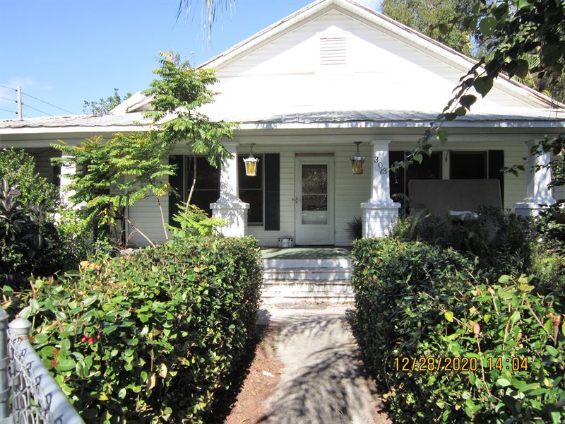 Historic Home Guest Houses : Lake Wales : Polk County : Florida