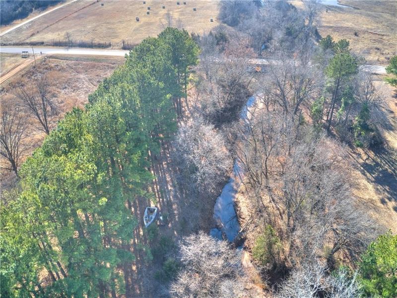 Moccasin Trail, Meeker OK : Meeker : Pottawatomie County : Oklahoma