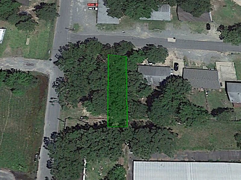 .06 Parcel in Jefferson County : Pine Bluff : Jefferson County : Arkansas
