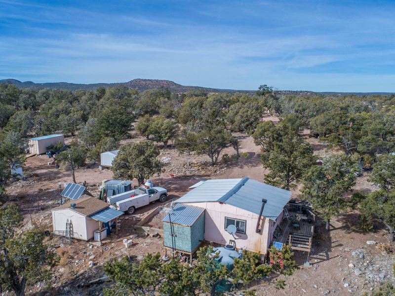 Mountain Cabin in Seligman No Hoa : Seligman : Yavapai County : Arizona