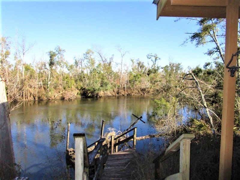 Riverfront Home Chipola Altha Land for Sale in Altha, Calhoun County