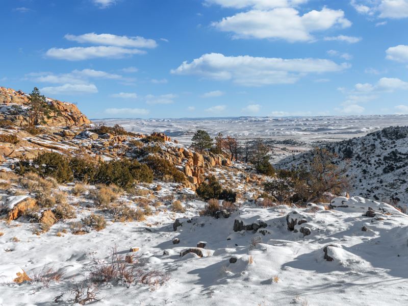 Hunting Land with Power Border Blm : Alcova : Carbon County : Wyoming