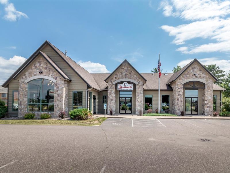 Downtown Commercial Opportunity : Minocqua : Oneida County : Wisconsin