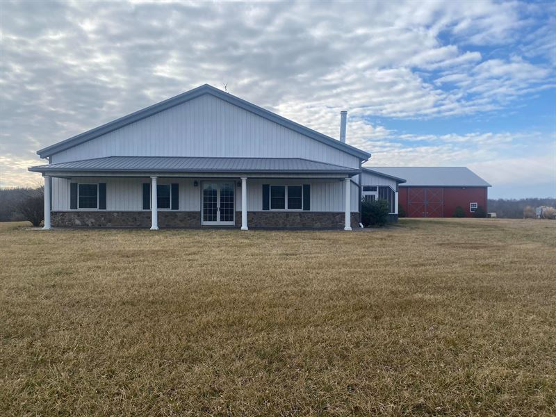 Custom Built Home on 5 Acres : Batchtown : Calhoun County : Illinois