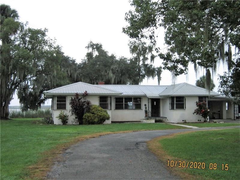 Lakefront Property, 1.94 Acres, 3/1 Land for Sale in Frostproof, Polk