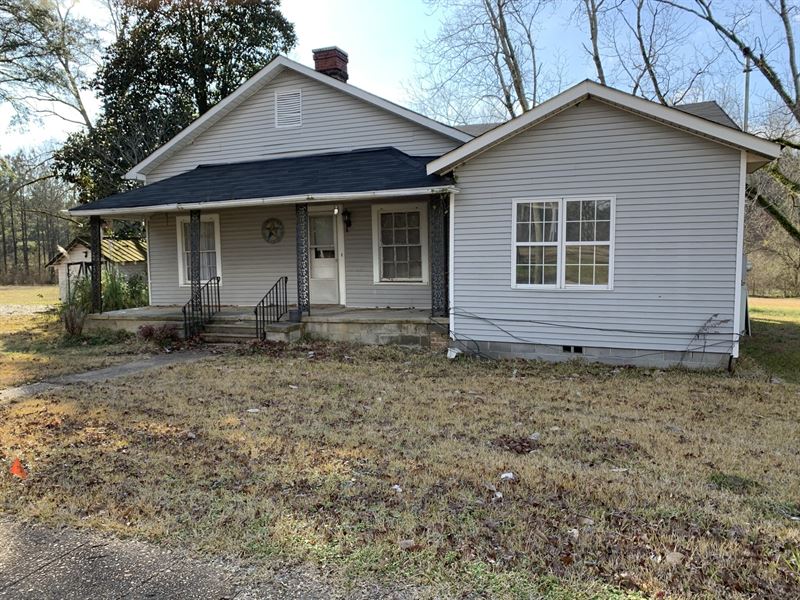 House on 2 Lots in Newber : Newbern : Hale County : Alabama