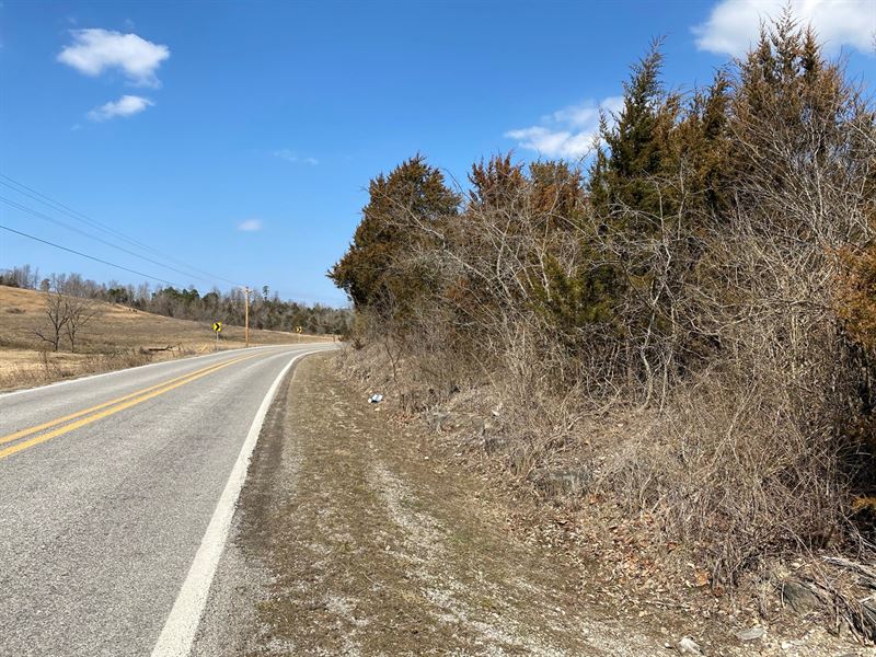 Arkansas Hunting Recreational : Pineville : Izard County : Arkansas