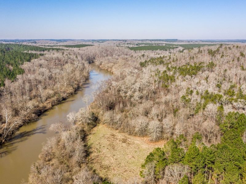 Broad River Hideout : Bowman : Elbert County : Georgia