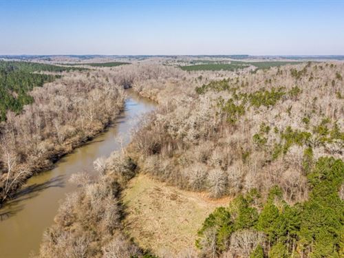 Broad River Hideout : Bowman : Elbert County : Georgia