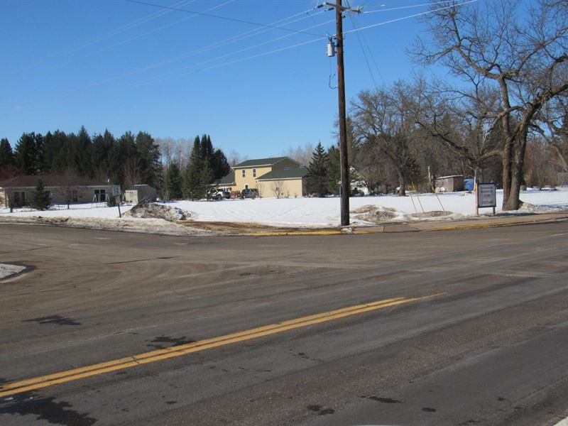Corner Lot Kettle River : Kettle River : Carlton County : Minnesota