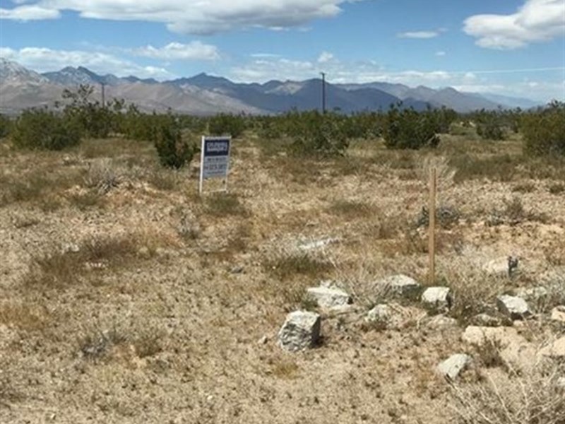 1.96 Acres in Kern County : Inyokern : Kern County : California