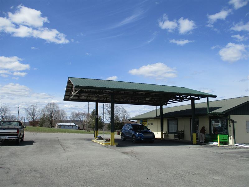 Great Possibilities, Road Frontage : Pikeville : Bledsoe County : Tennessee