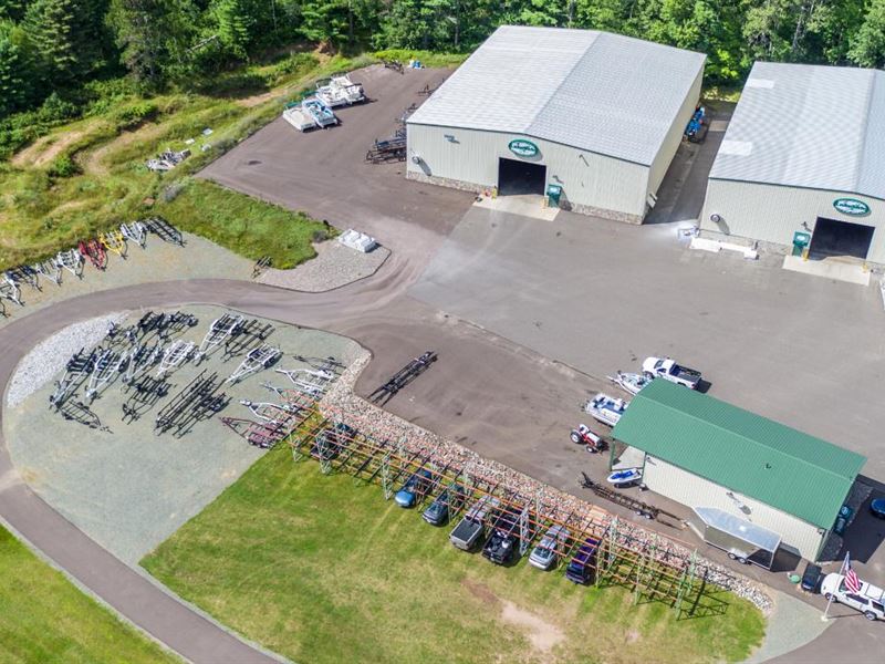 6 AC Plus Popular Marina Business : Minocqua : Oneida County : Wisconsin