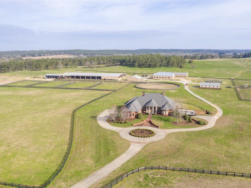 Exquisite Equestrian / Cattle Ranch : Cedartown : Polk County : Georgia