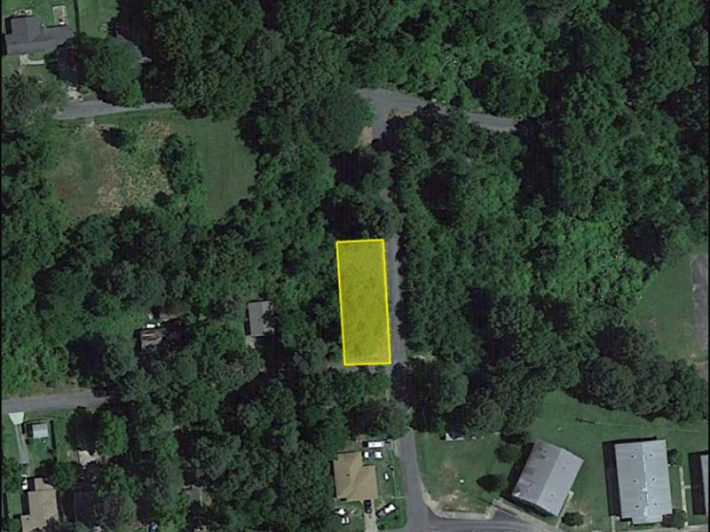 .12 Acre in Pine Bluff : Pine Bluff : Jefferson County : Arkansas