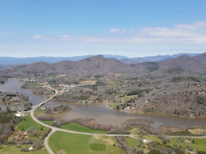 Mobile Home with Land : Hiawassee : Towns County : Georgia