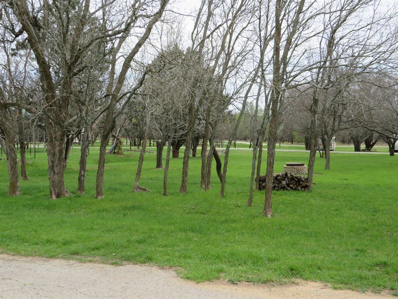 Lake Brownwood Lots for Sale : May : Brown County : Texas