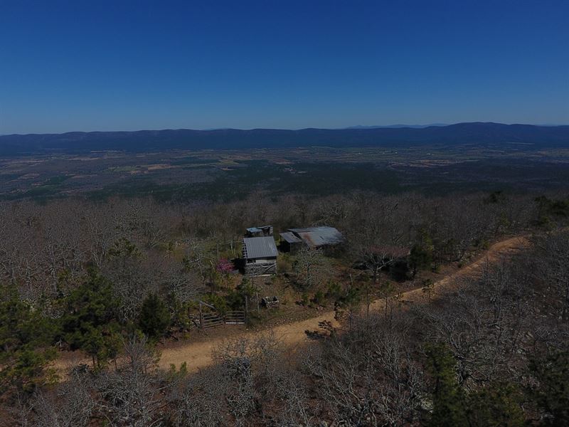 5 Acre Off-Grid Kiamichi Mountain : Big Cedar : Le Flore County : Oklahoma