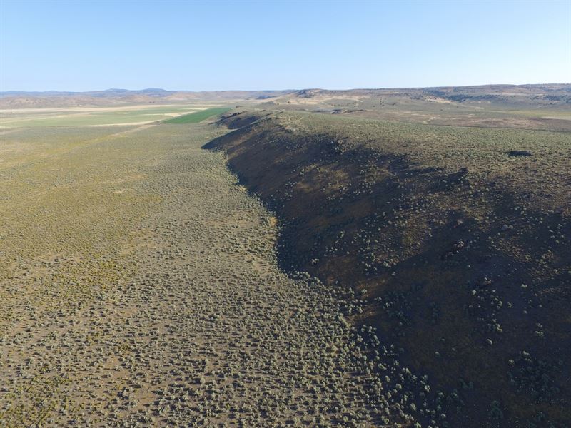 632 Acres Of Recreational Land : Burns : Harney County : Oregon