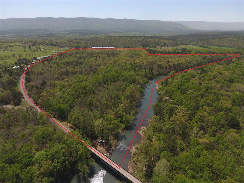 Blackfork River Frontage : Heavener : Le Flore County : Oklahoma