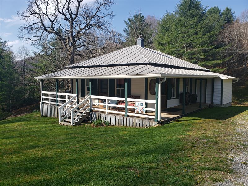 30 Acres, Charming Cottage : Mouth Of Wilson : Grayson County : Virginia