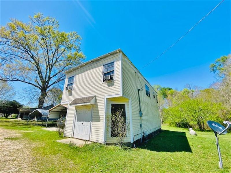 House On 1.68 Acres : Sandy Hook : Marion County : Mississippi