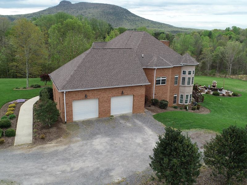 Country Home in Pinnacle NC : Pinnacle : Surry County : North Carolina