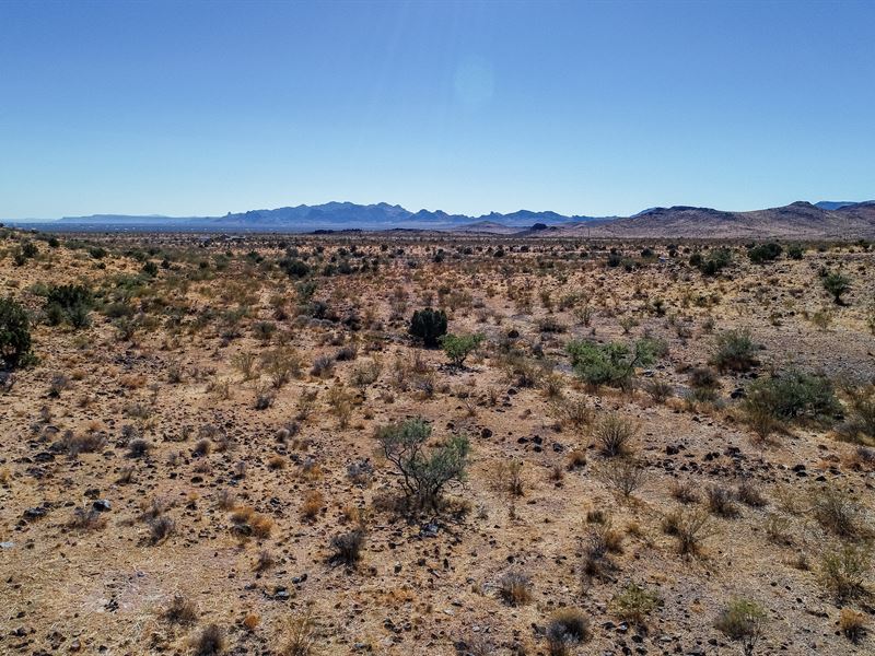2.5 Quiet Acres : Golden Valley : Mohave County : Arizona