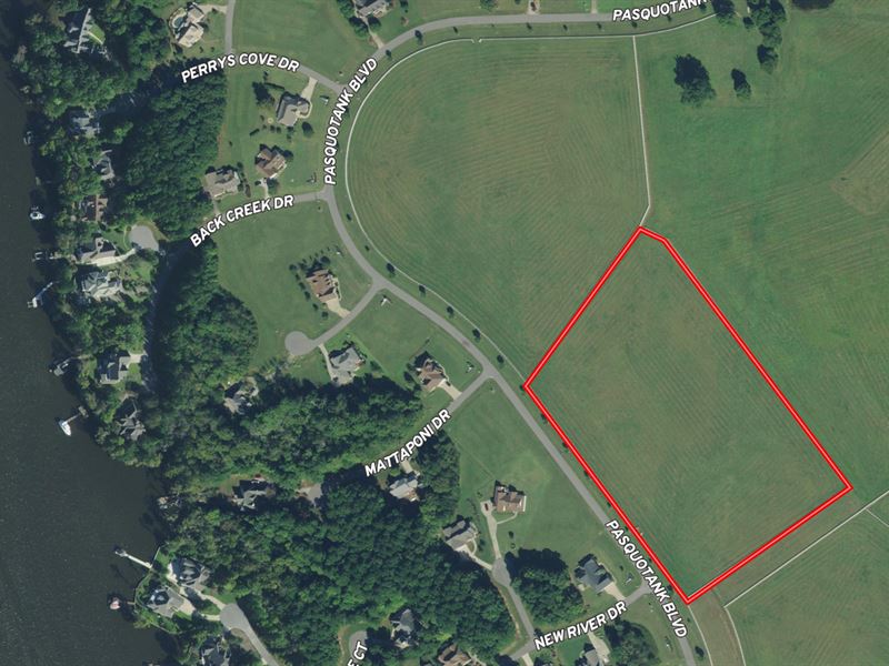 Beautiful Lot in Gated Community : Hertford : Perquimans County : North Carolina