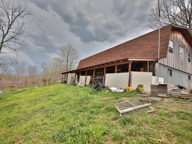 Country Home for Sale in Missouri : Alton : Oregon County : Missouri