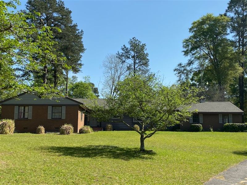 Private Golf Course Residence : Reynolds : Taylor County : Georgia