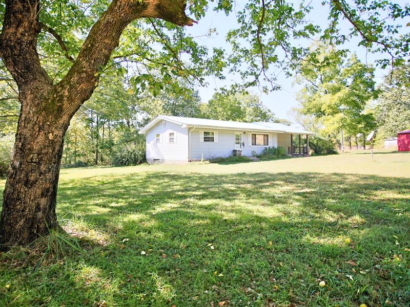 Beautiful Hobby Farm Shannon : Birch Tree : Shannon County : Missouri