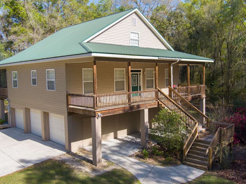 Almost 29 Wooded Acres : Mayo : Lafayette County : Florida