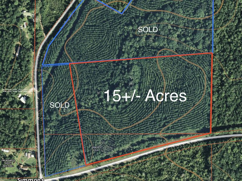 15 Ac Mini-Farm on Roxana Rd : Camphill : Tallapoosa County : Alabama