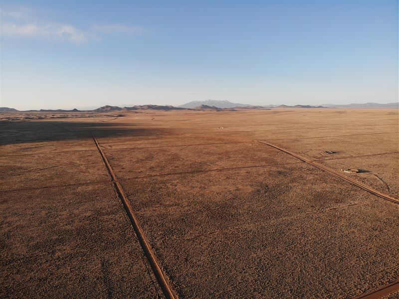 5.46 AC Lot with Magnificent Views : San Ford : Costilla County : Colorado