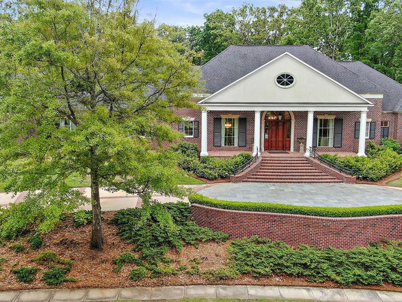 1.66 Acres with A Home in Madison : Ridgeland : Madison County : Mississippi