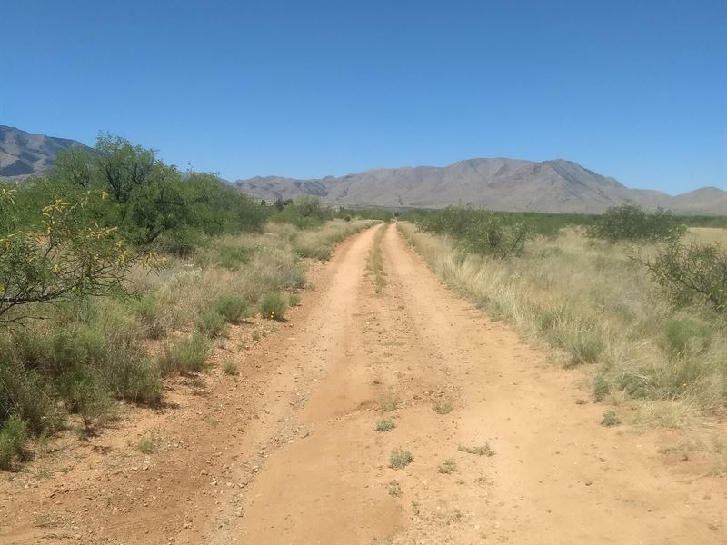 Quarter Mile From Power : Cochise : Cochise County : Arizona