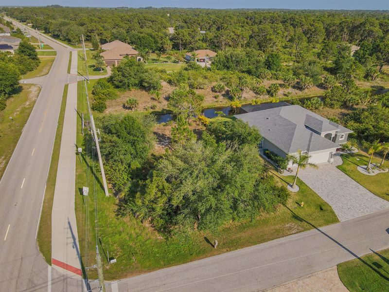 South Gulf Cove Corner Lot Land for Sale by Owner in Port Charlotte