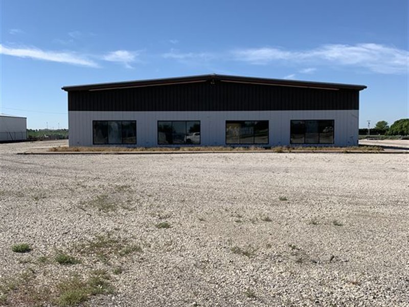 Large Commercial Property for Lease : Alva : Woods County : Oklahoma