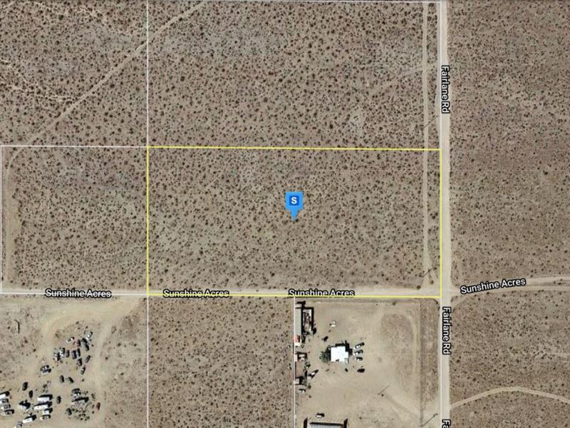 Lucerne Valley Corner Lot : Big Bear Lake : San Bernardino County : California