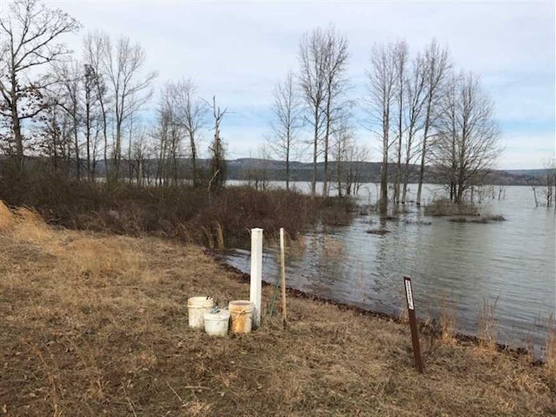 Greers Ferry Lake Area Land : Greers Ferry : Cleburne County : Arkansas